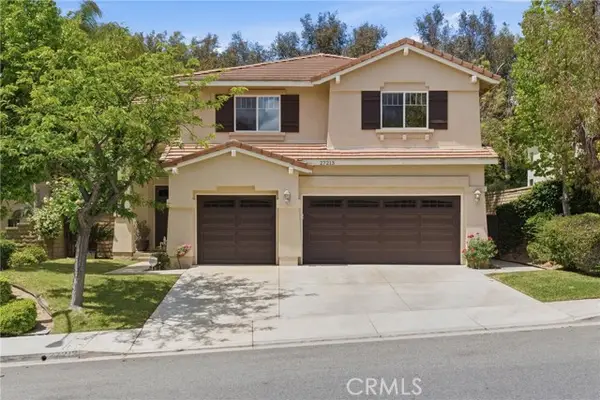 27213 Blueridge, Valencia, CA 91354