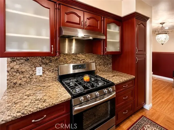 6225 Coldwater Canyon Avenue  #117, North Hollywood, CA 91606