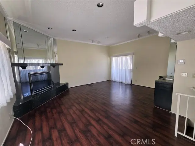 7650 Topanga Canyon, Canoga Park, CA 91304 - #2