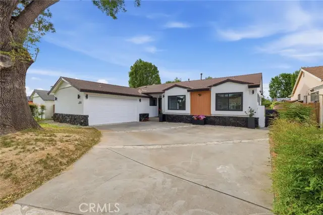 16025 Calahan St, North Hills, CA 91343 - #2