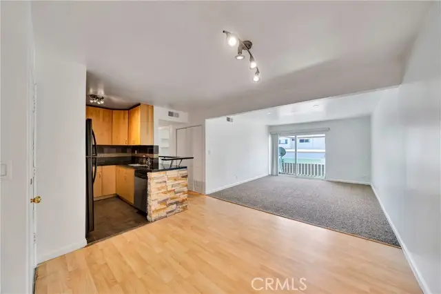 18620 Hatteras Street  #247, Tarzana, CA 91356 - #2