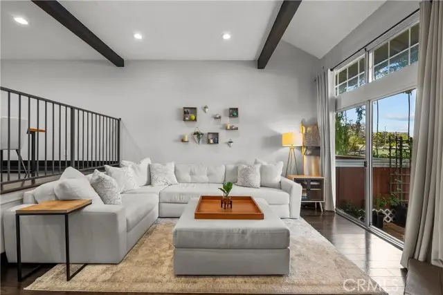 19431 Sherman Way  #16, Reseda, CA 91335 - #2