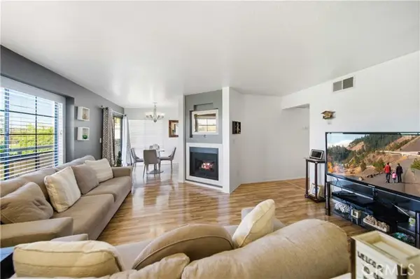 18111 Erik Court  #441, Canyon Country, CA 91387