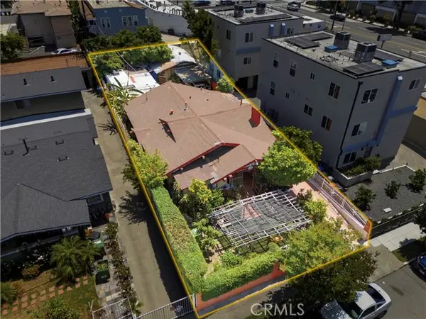 3990 La Salle, Los Angeles, CA 90062