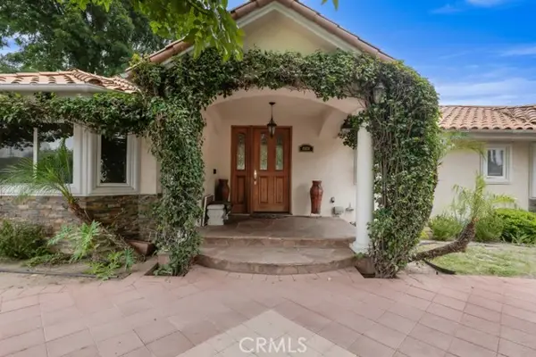 8836 Enfield Avenue, Northridge, CA 91325