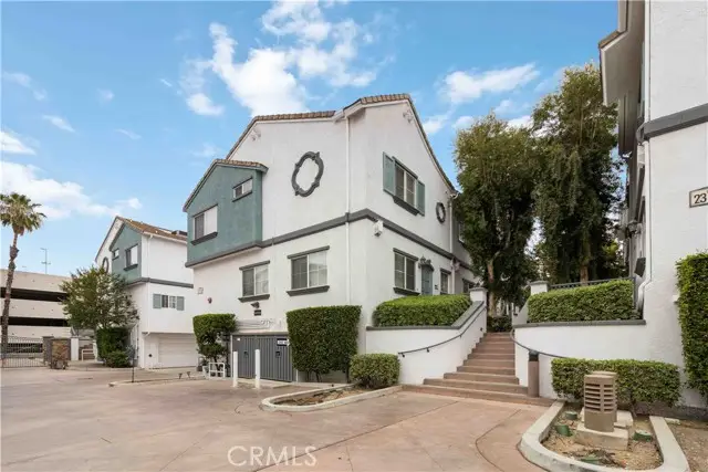 9301 Shirley  #16, Northridge, CA 91324 - #3