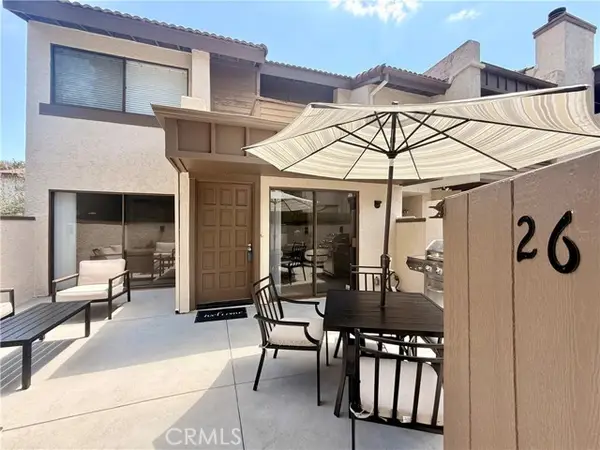 5800 Owensmouth Avenue  #26, Woodland Hills, CA 91367