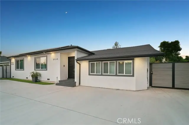 8434 Oakdale Avenue, Winnetka, CA 91306 - #1