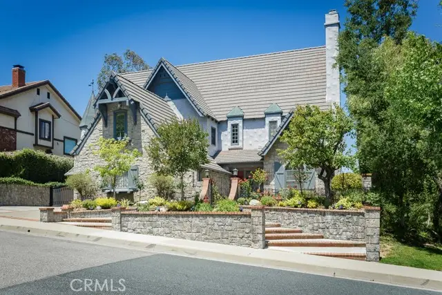 24537 Peachland Avenue, Newhall, CA 91321 - #1