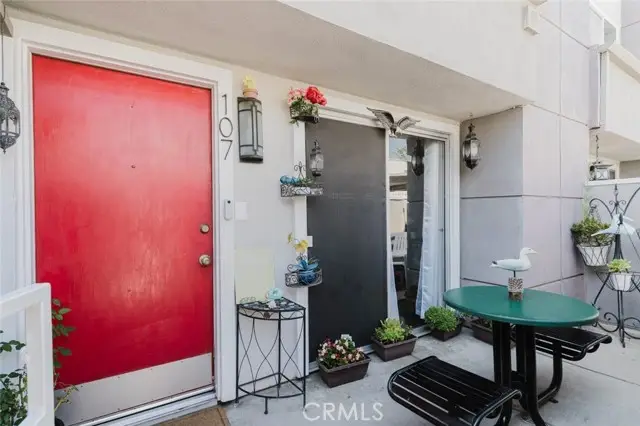 14345 Foothill Boulevard  #107, Sylmar, CA 91342 - #2
