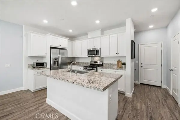 22838 Concord, Saugus, CA 91350