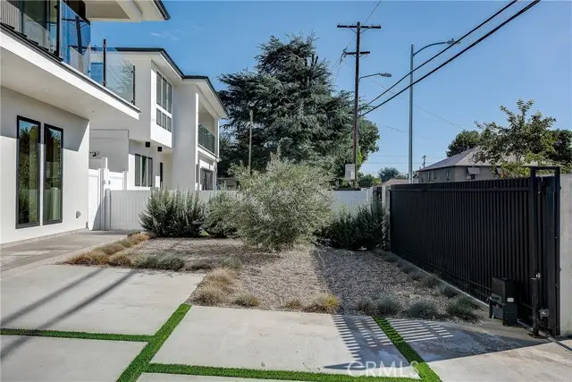 14931 Vose Street, Van Nuys, CA 91405 - #3