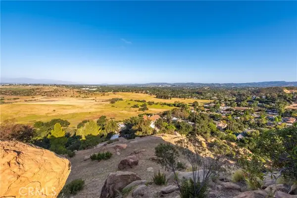 8740 Azul Drive, West Hills, CA 91304
