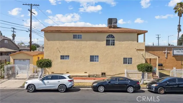 451 111th, Los Angeles, CA 90061 - #3