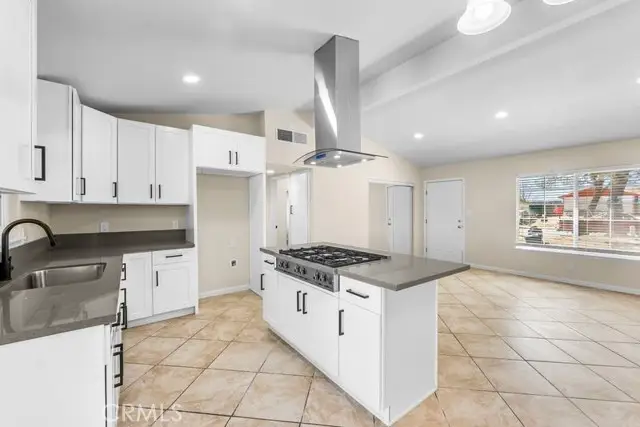 10921 Rome Beauty, California City, CA 93505 - #1
