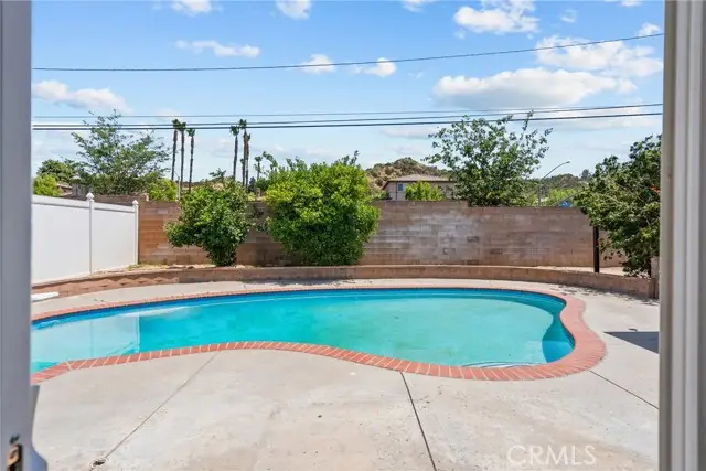 21124 Rosedell, Saugus, CA 91350 - #1