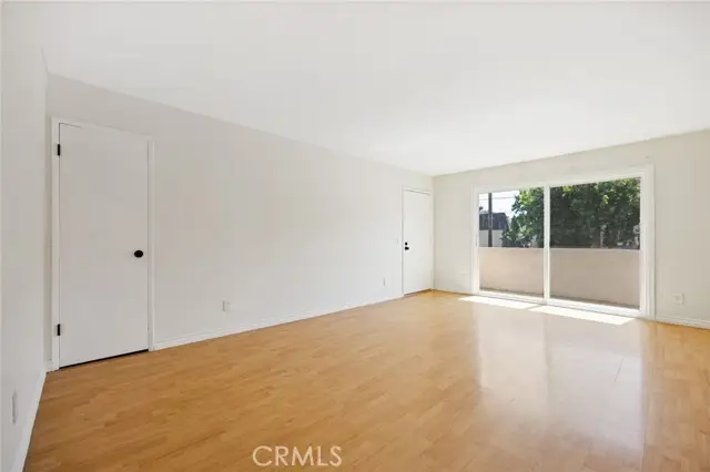 5055 Coldwater Canyon Avenue  #105, Sherman Oaks, CA 91423 - #2