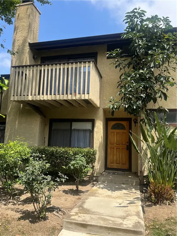 6746 Encino Avenue  #2, Van Nuys, CA 91406