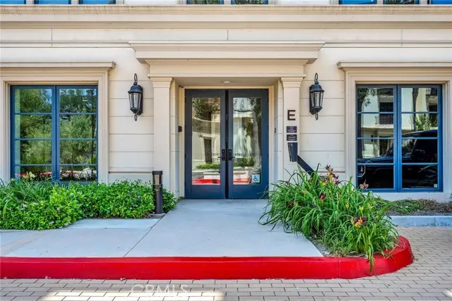 23500 Park Sorrento  #E22, Calabasas, CA 91302 - #3