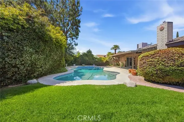 704 Winchester Street, Bakersfield, CA 93309