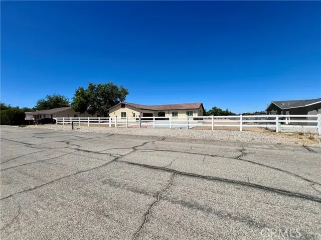 40719 171th Street, Lancaster, CA 93535 - #3