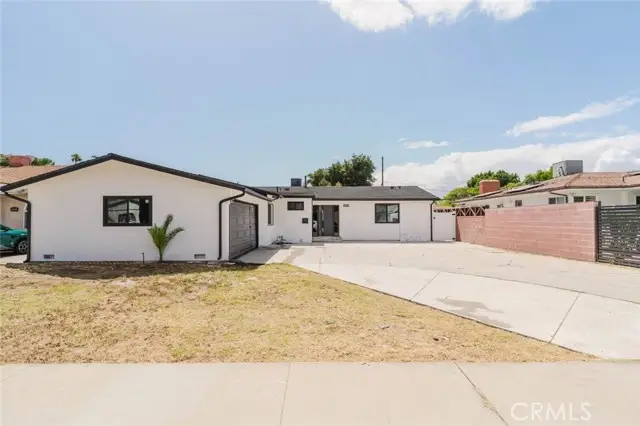 7039 Wortser Avenue, North Hollywood, CA 91605 - #2