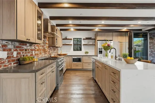 4036 Moore St, Los Angeles, CA 90066 - #3