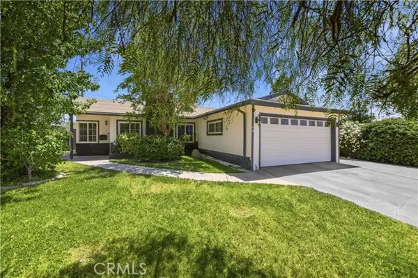 1104 W Avenue J10, Lancaster, CA 93534