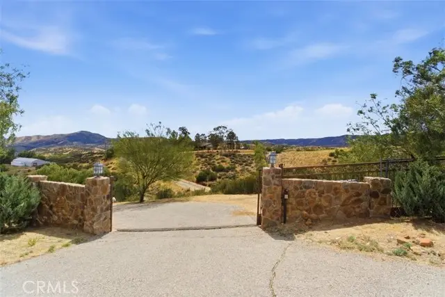 33737 Steele, Santa Clarita, CA 91390 - #1