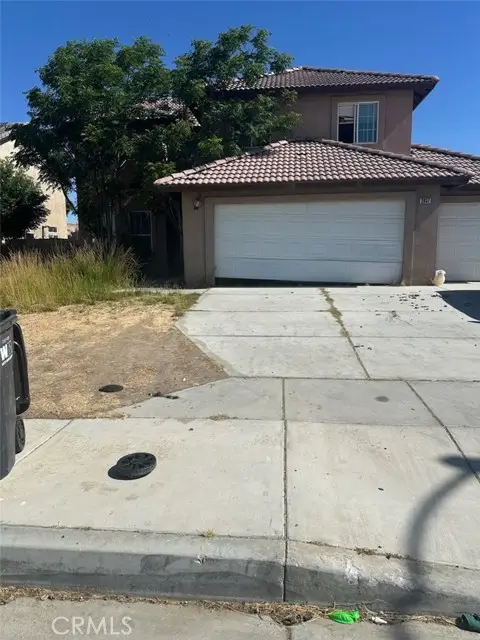 2037 Kettering Street, Lancaster, CA 93535