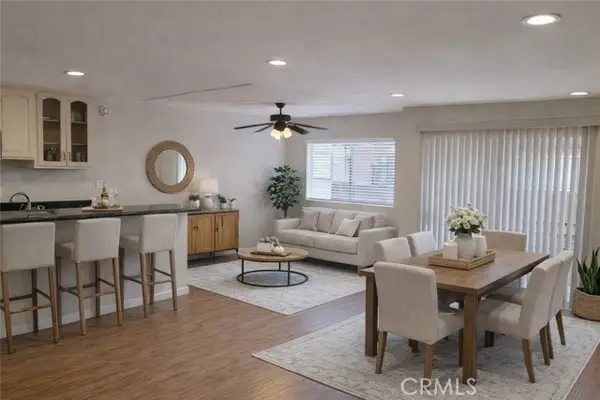 5403 Newcastle Avenue  #12, Encino, CA 91316