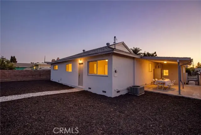 16319 Minnehaha, Granada Hills, CA 91344 - #2