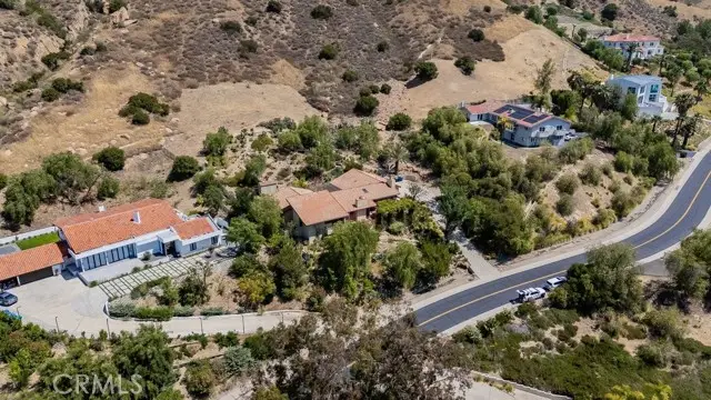 63 Coolwater, West Hills, CA 91307 - #3