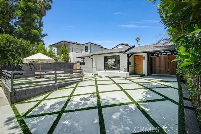 4038 Denny, Studio City, CA 91604 - #1