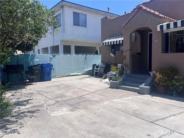 2026 Ridgeley, Los Angeles, CA 90016 - #2