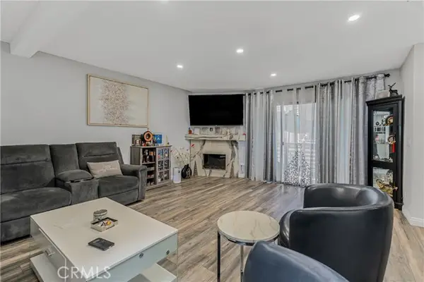 10009 Topanga Canyon Boulevard  #5, Chatsworth, CA 91311