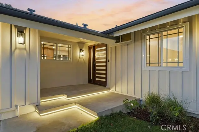 18912 Halsted Street, Northridge, CA 91324 - #2