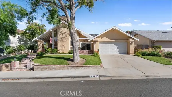 23910 Plaza Gavilan, Valencia, CA 91355
