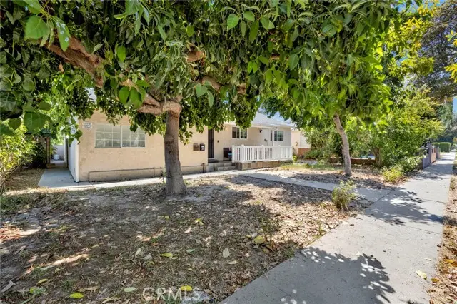 16938 Hartland Street, Van Nuys, CA 91406 - #3