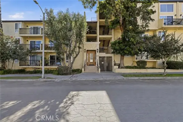 5257 Radford Avenue  #212, Valley Village, CA 91607