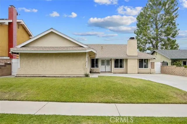 20862 Alaminos Drive, Saugus, CA 91350 - #2