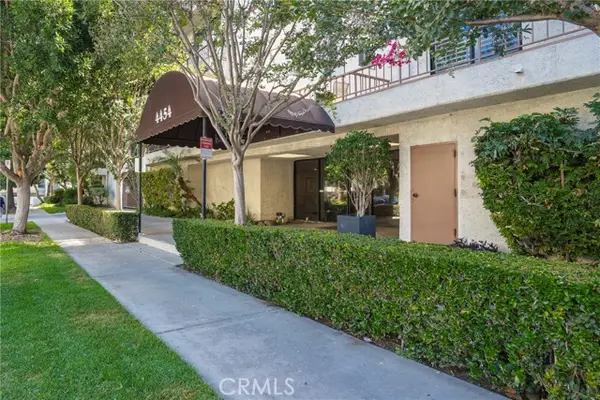 4454 Ventura Canyon  #105, Sherman Oaks, CA 91423