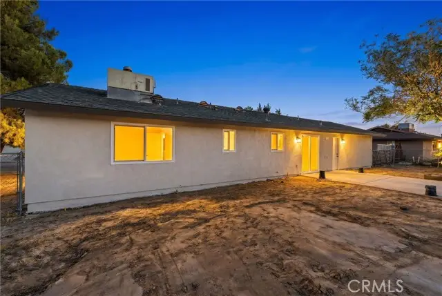 16114 Valeport, Lancaster, CA 93535 - #2