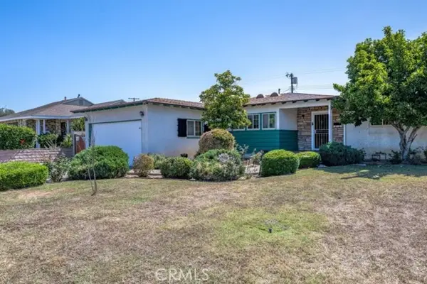 9956 Gaviota Avenue, North Hills, CA 91343