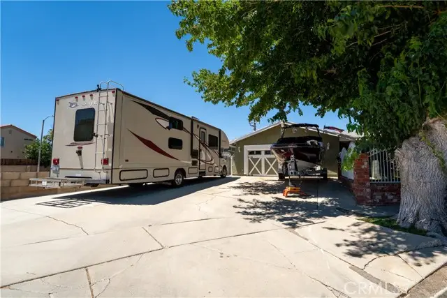 2501 Avenue R4, Palmdale, CA 93550 - #2