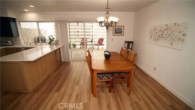 24253 La Glorita Circle, Newhall, CA 91321 - #2