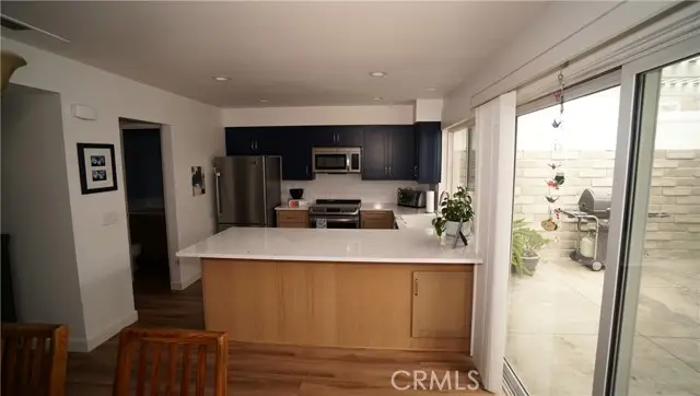 24253 La Glorita Circle, Newhall, CA 91321 - #3
