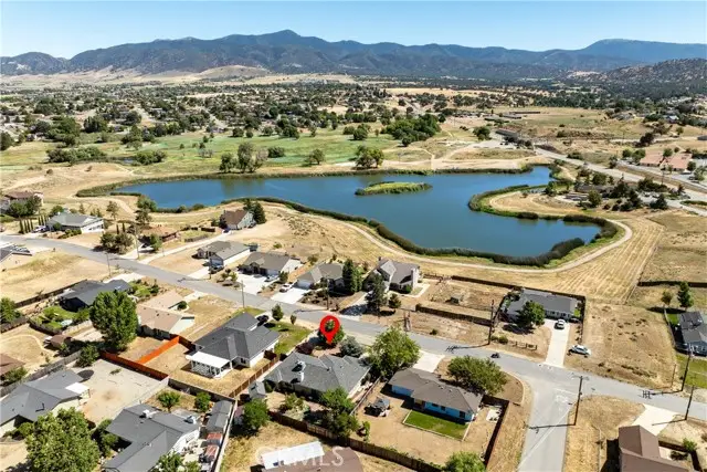20317 Weston Avenue, Tehachapi, CA 93561 - #3