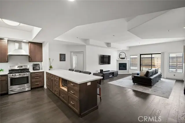 4477 Woodman Avenue, Sherman Oaks, CA 91423 - #1