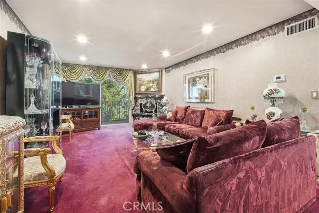 1230 Horn Ave  #402, West Hollywood, CA 90069 - #3
